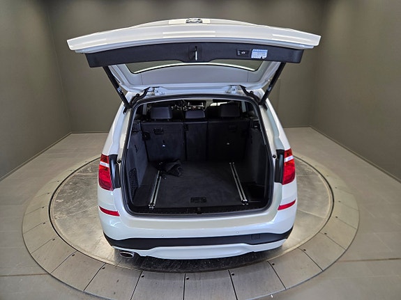 BMW X3 9 of 15
