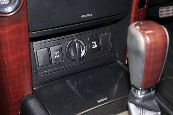 Toyota Land Cruiser 17 of 18