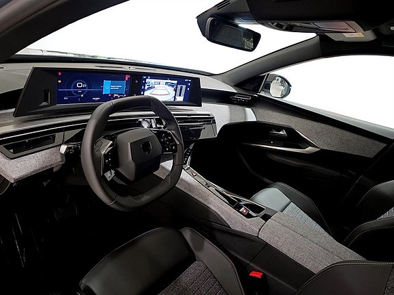 Peugeot 5008 5 of 5