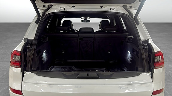 BMW X5 10 of 12