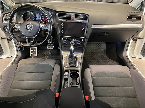 Volkswagen Golf Alltrack 6 of 30