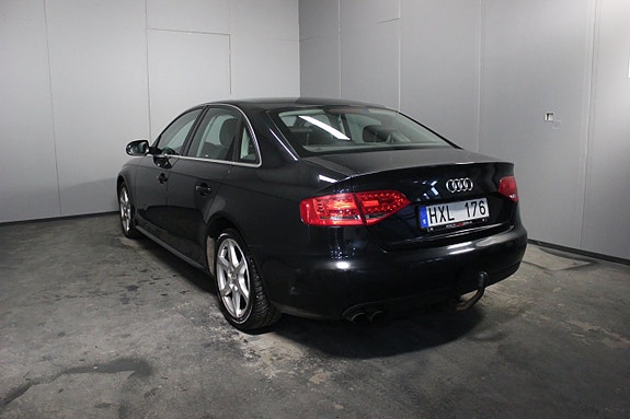 Audi A4 3 of 20