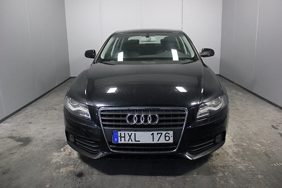 Audi A4 5 of 20