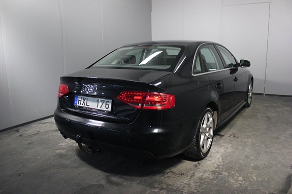 Audi A4 4 of 20