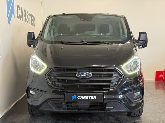 Ford Transit Custom 2 of 5