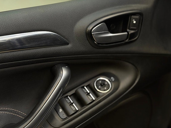 Ford S-MAX 15 of 26