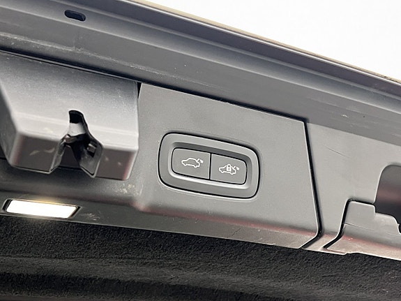 Volvo V90 25 of 28