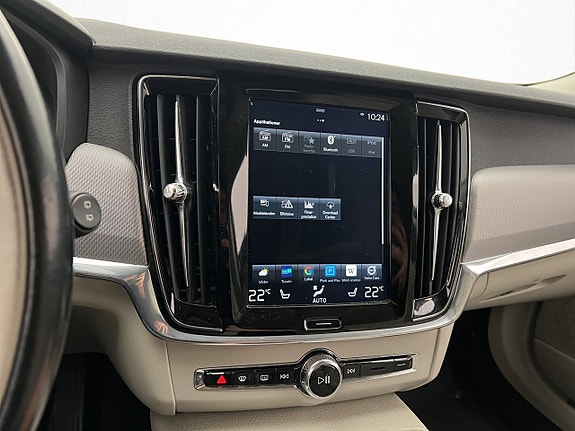 Volvo V90 18 of 28