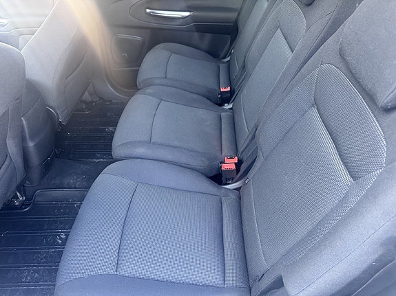 Ford S-MAX 5 of 8