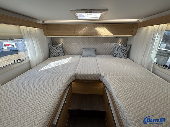 Adria MATRIX 670 SL 60Y *Taksäng * Aut. * Golvvärme * 16 of 19