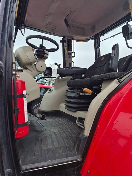Massey Ferguson MF 6713 S DYNA VT 8 of 12