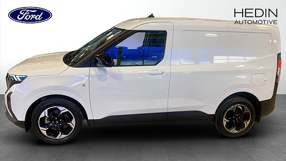 Ford Transit Courier 6 of 9