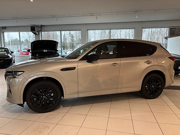 Mazda CX-60 2 of 5