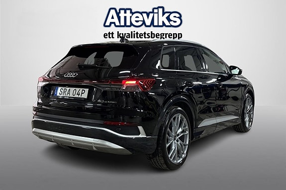Audi Q4 Sportback e-tron 3 of 5