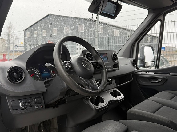 Mercedes-Benz Sprinter 316 9 of 18