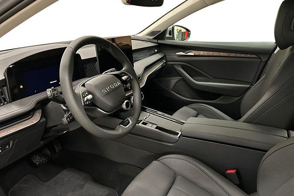 Skoda Superb 10 of 15