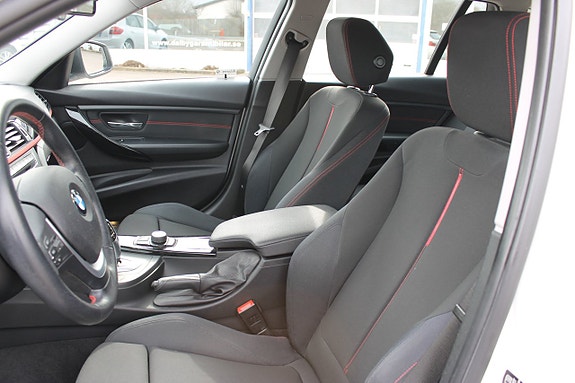 BMW 320 6 of 9
