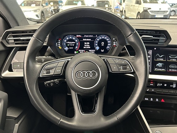 Audi A3 8 of 16