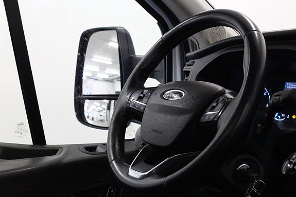 Ford Transit 17 of 24