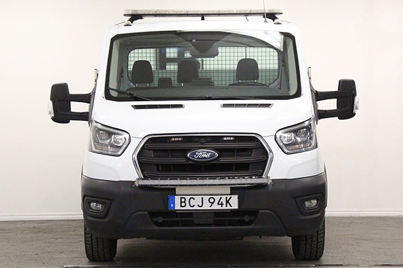 Ford Transit 2 of 5