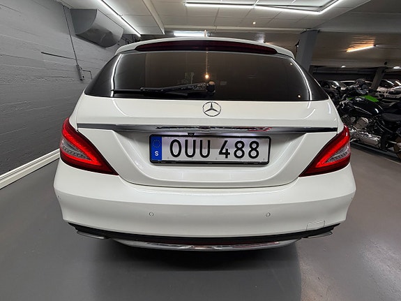 Mercedes-Benz CLS350 6 of 24
