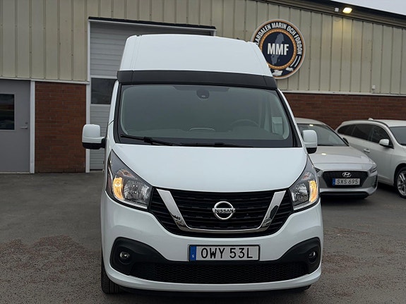 Nissan NV300