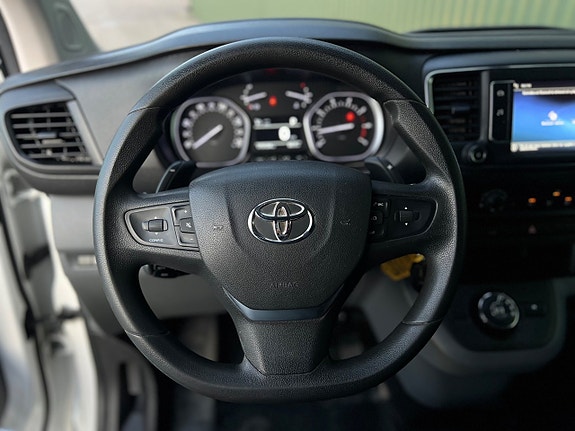 Toyota Proace 25 of 29
