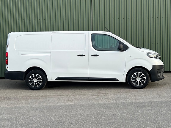 Toyota Proace 4 of 5