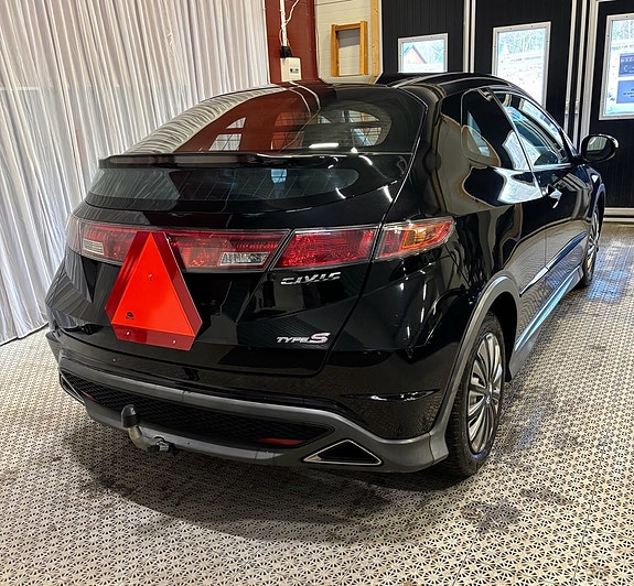 Honda Civic 2 of 5