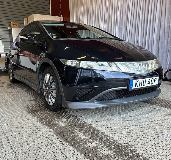 Honda Civic 3 of 5