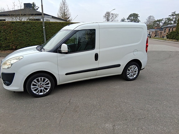 Fiat Doblo 4 of 5