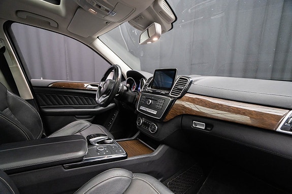 Mercedes-Benz GLS350 d 23 of 26