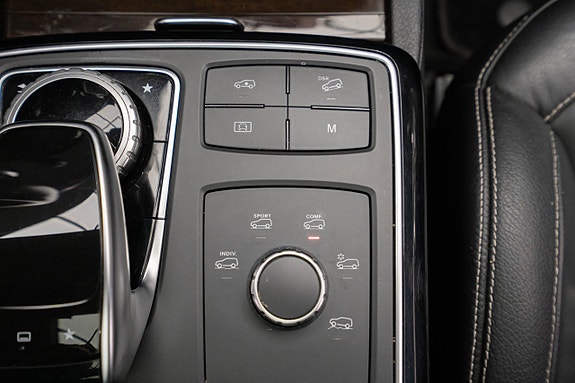 Mercedes-Benz GLS350 d 12 of 26