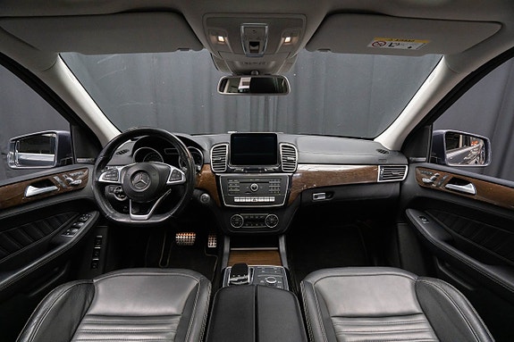 Mercedes-Benz GLS350 d 19 of 26