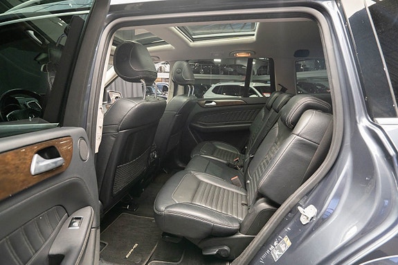 Mercedes-Benz GLS350 d 21 of 26