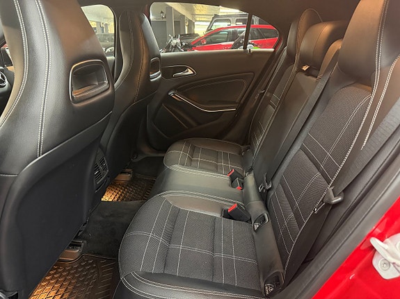 Mercedes-Benz A200 8 of 15