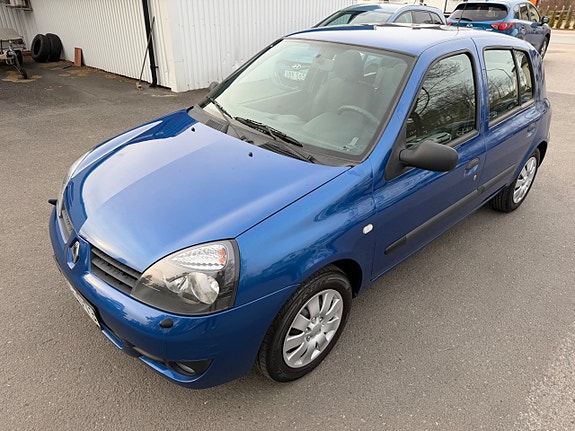 Renault Clio 3 of 16