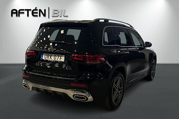 Mercedes-Benz GLB200 10 of 23