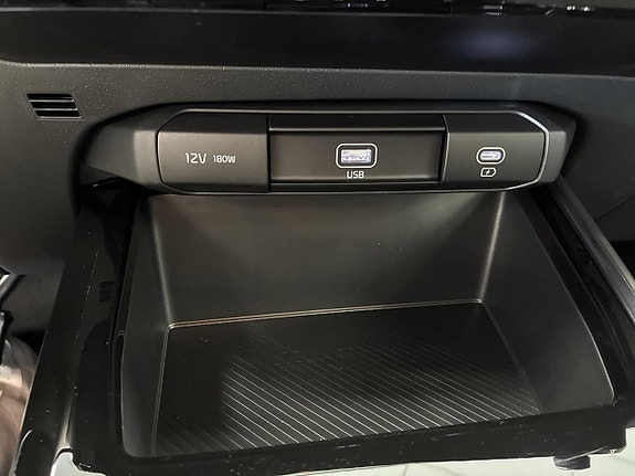 Kia Niro 17 of 24