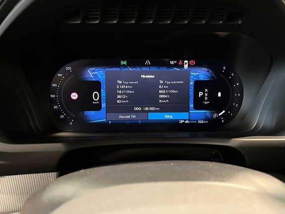 Volvo XC90 16 of 23