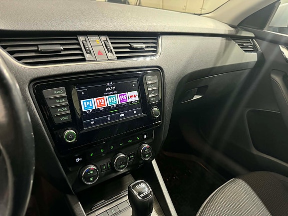 Skoda Octavia Scout 12 of 15
