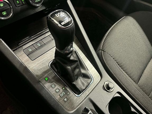 Skoda Octavia Scout 13 of 15
