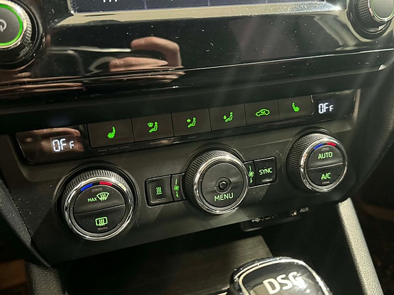 Skoda Octavia Scout 14 of 15