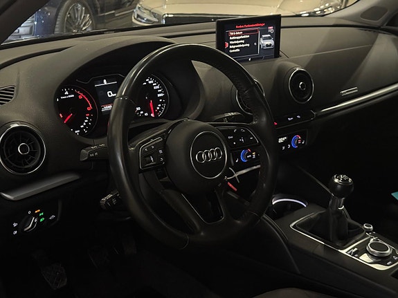 Audi A3 10 of 19