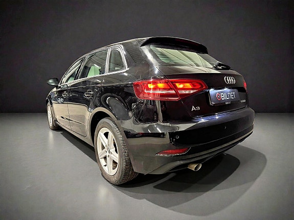 Audi A3 5 of 5