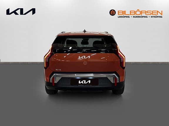 Kia EV3 5 of 14