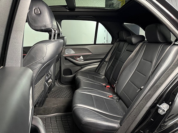 Mercedes-Benz GLE300 d 12 of 26
