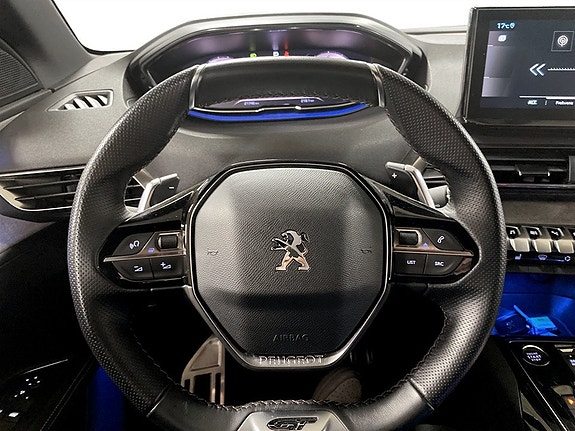 Peugeot 5008 7 of 17