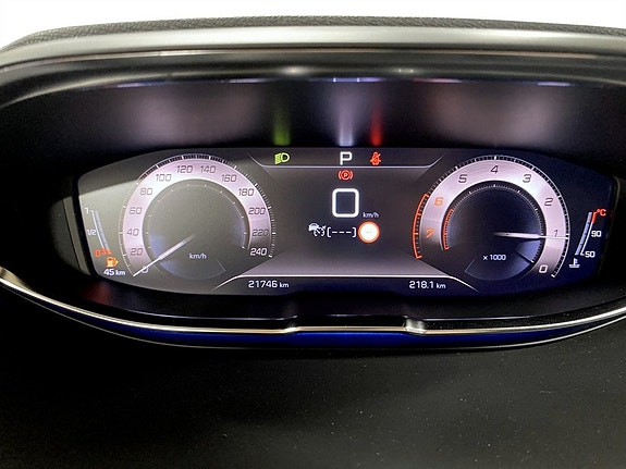 Peugeot 5008 9 of 17