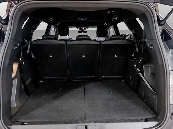 Peugeot 5008 17 of 17